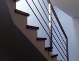 Balustrady ze stali nierdzewnej wewnętrzne na schody